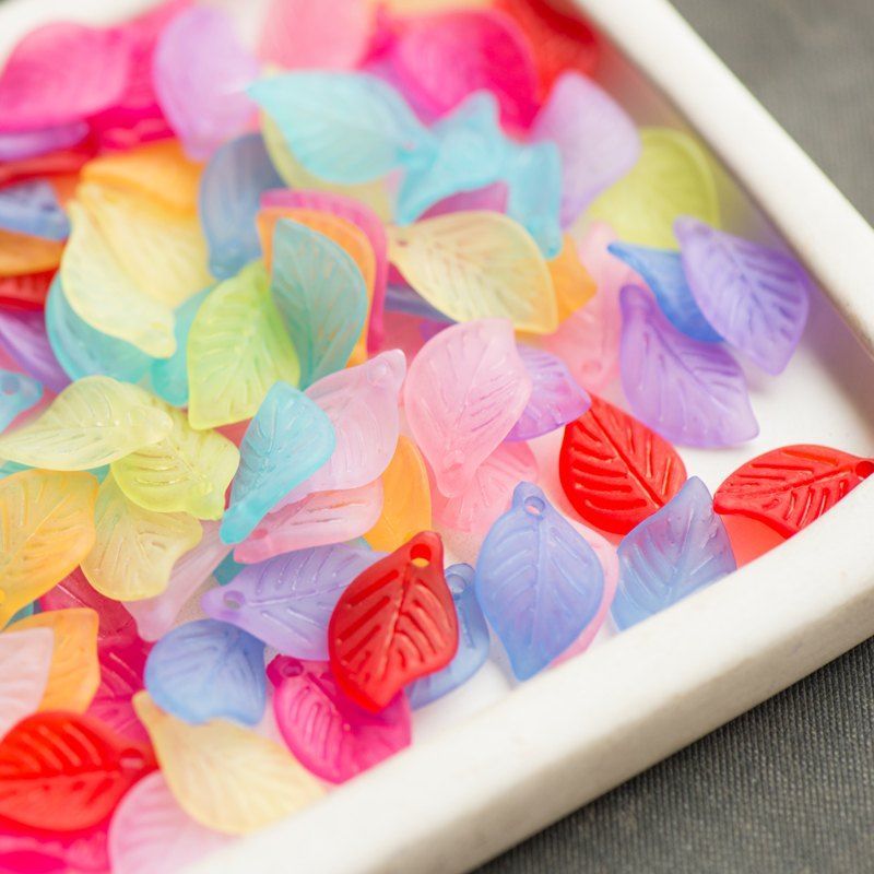 подвеска акриловая "листок", матовая, цветовой микс, 18x11x3 мм