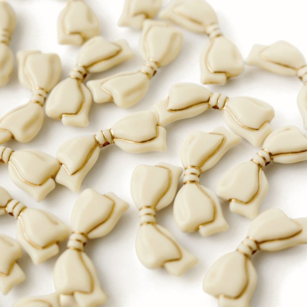 бусина, акрил "бантик-антик", цвет айвори, 13.5x29x6 мм