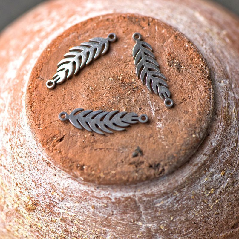 коннектор стальной "перо", цвет стальной, 22x6.5x1 мм