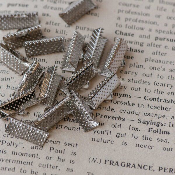 зажим для ленты, цвет платина, 16x8x5 мм