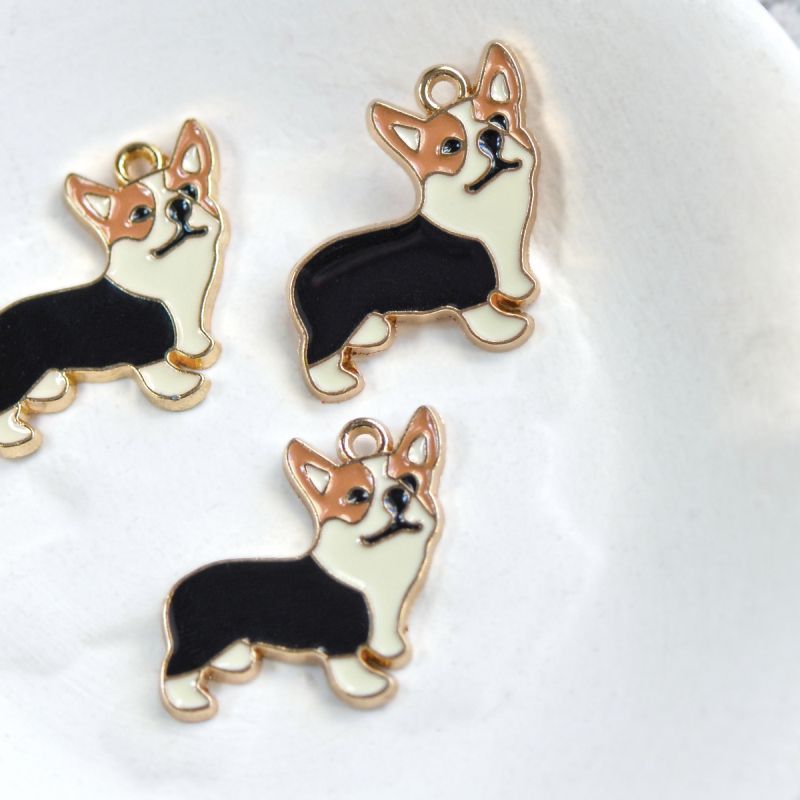 подвеска металлическая "корги", эмаль, молочный/черный, 23x23x1.5 мм