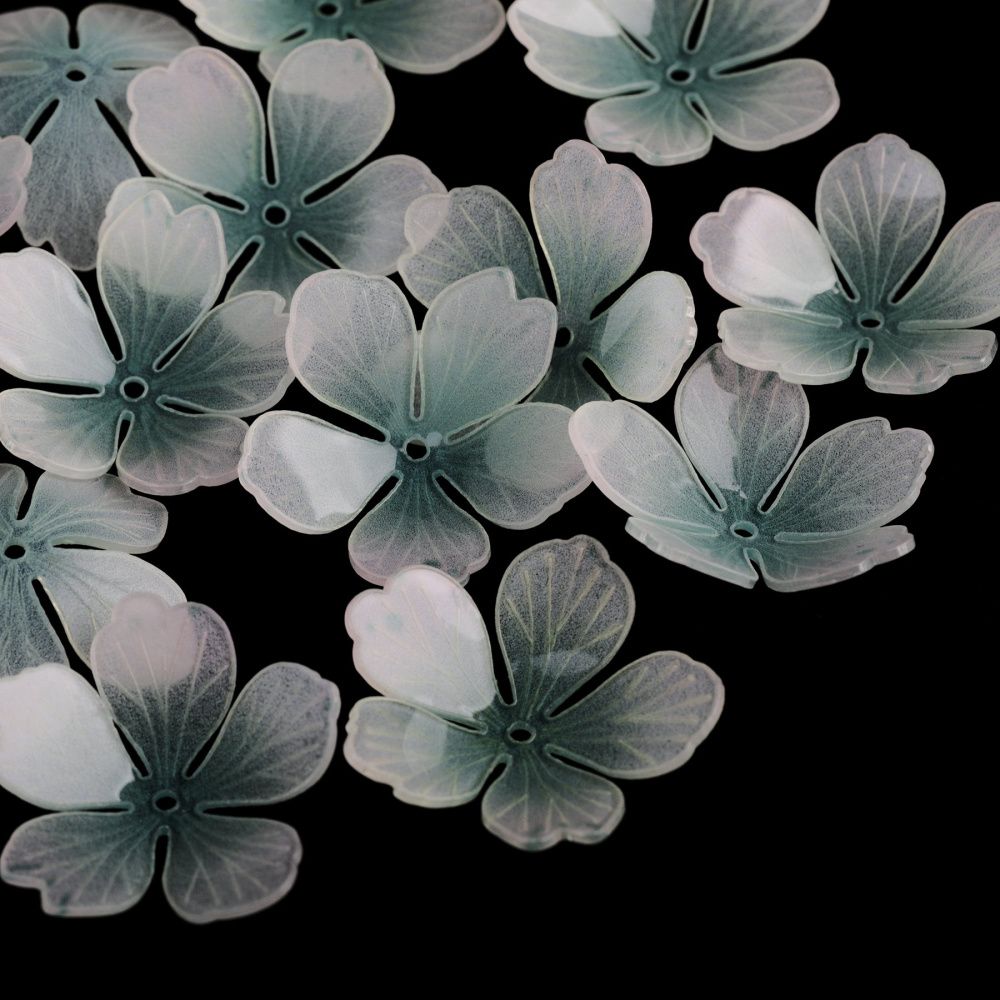 бусина, акрил "цветок сливы", цвет белый/бирюзовый, 28x28x8-10 мм