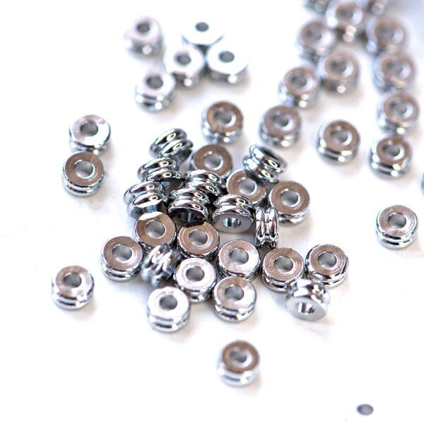 разделительная бусина "ридж", цвет платина, 4x1.8 мм