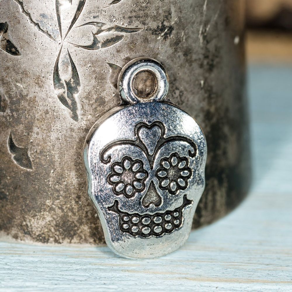 подвеска металлическая "череп калавера", античное серебро, 18x12x3 мм