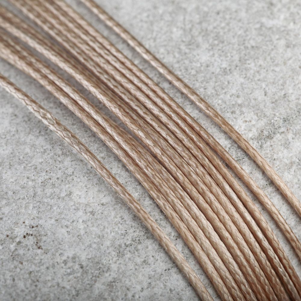 шнур вощеный, цвет темно-бежевый, 0.5-0.8 мм