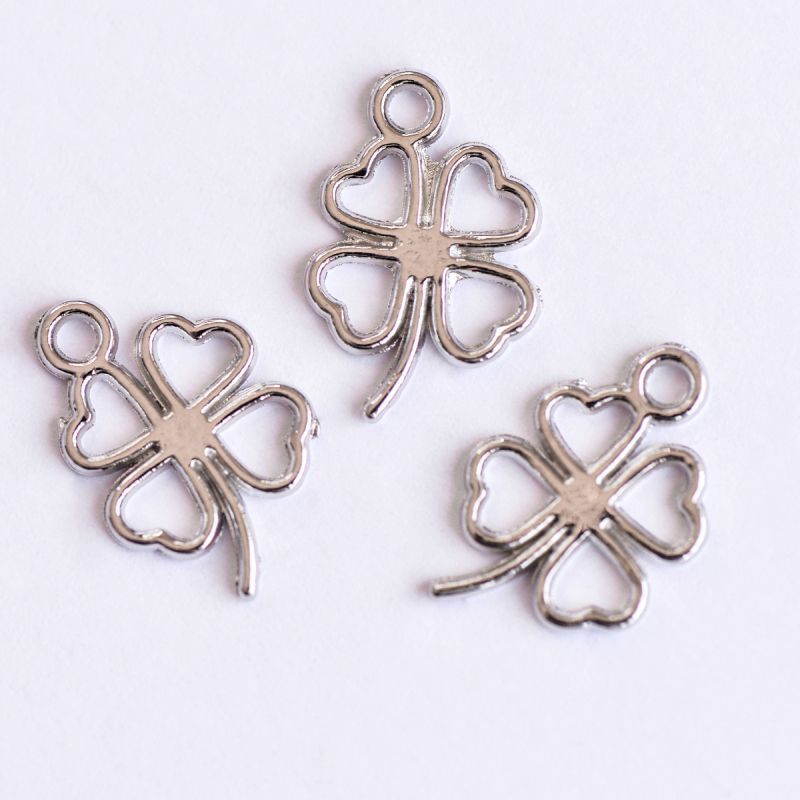подвеска металлическая "клевер", цвет платина, 17x11x1.5 мм