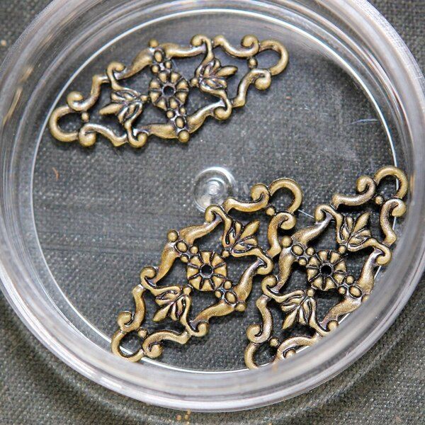 коннектор "филигрань лепесток", цвет античная бронза, 27х12х1 мм