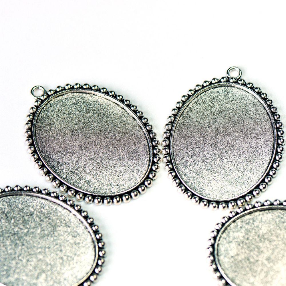 сеттинг овальный "буль", цвет античное серебро, 57x43x2.5 мм