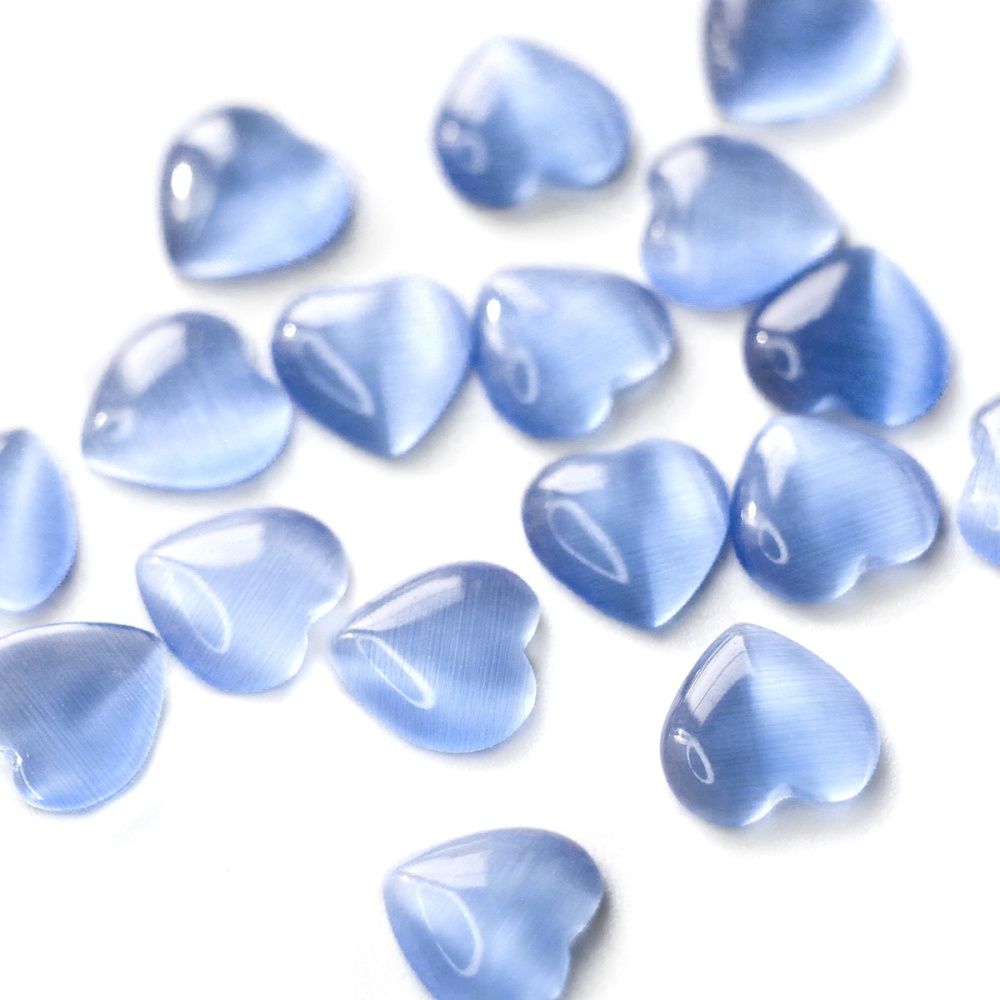 кабошон "кошачий глаз"  сердечко, стекло, цвет голубой, 10x10x2.5 мм