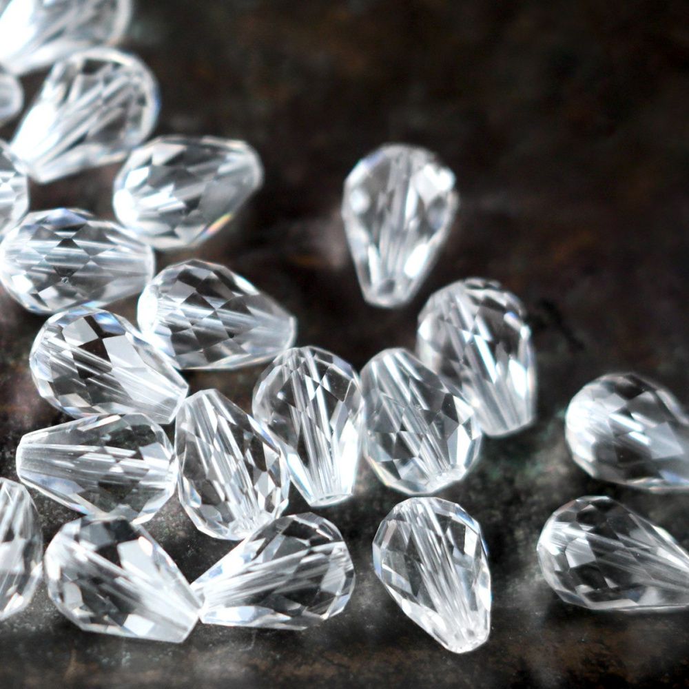 бусина "капля", граненая, стекло, цвет прозрачный, 8х6 мм