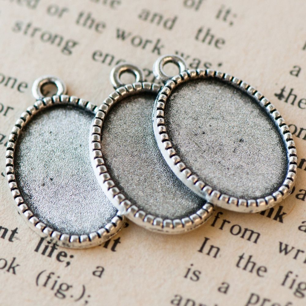 сеттинг овальный "симпл", цвет античное серебро, 24х16х2 мм