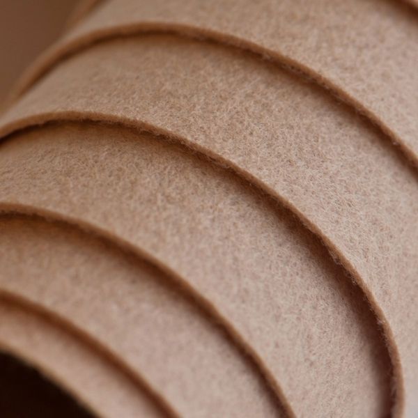 фетр 814 темно-песочный, 1.2 мм, 33х110 см