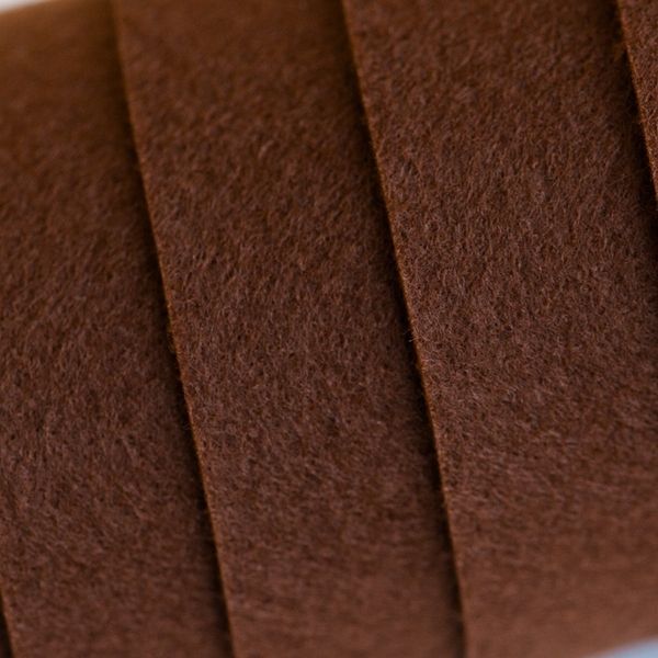 фетр 884 коричневый, 1.2 мм, 33х110 см