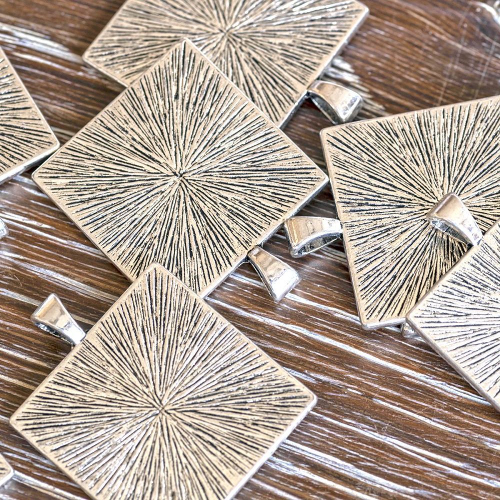 сеттинг квадратный "кессон", цвет античное серебро, 37х30х3 мм