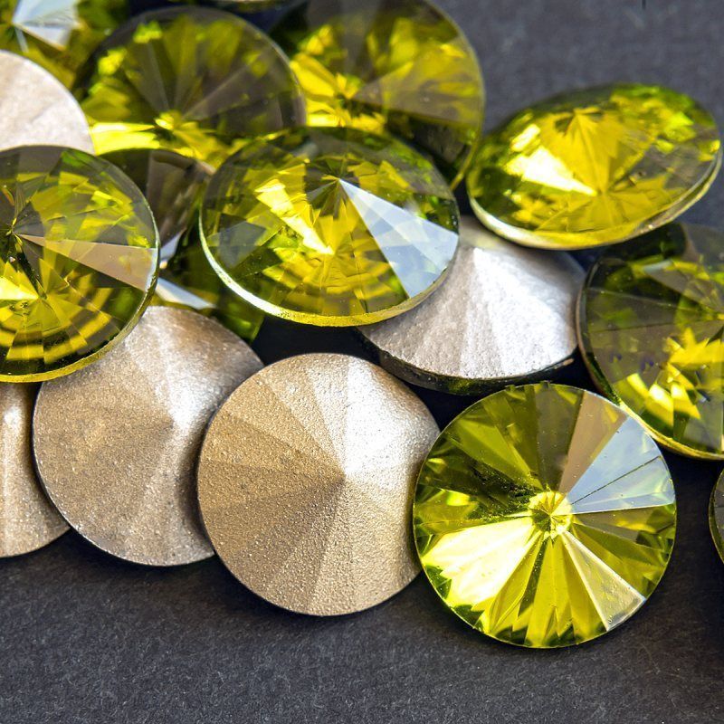 кабошон стекло риволи, цвет оливковый, 14х7 мм