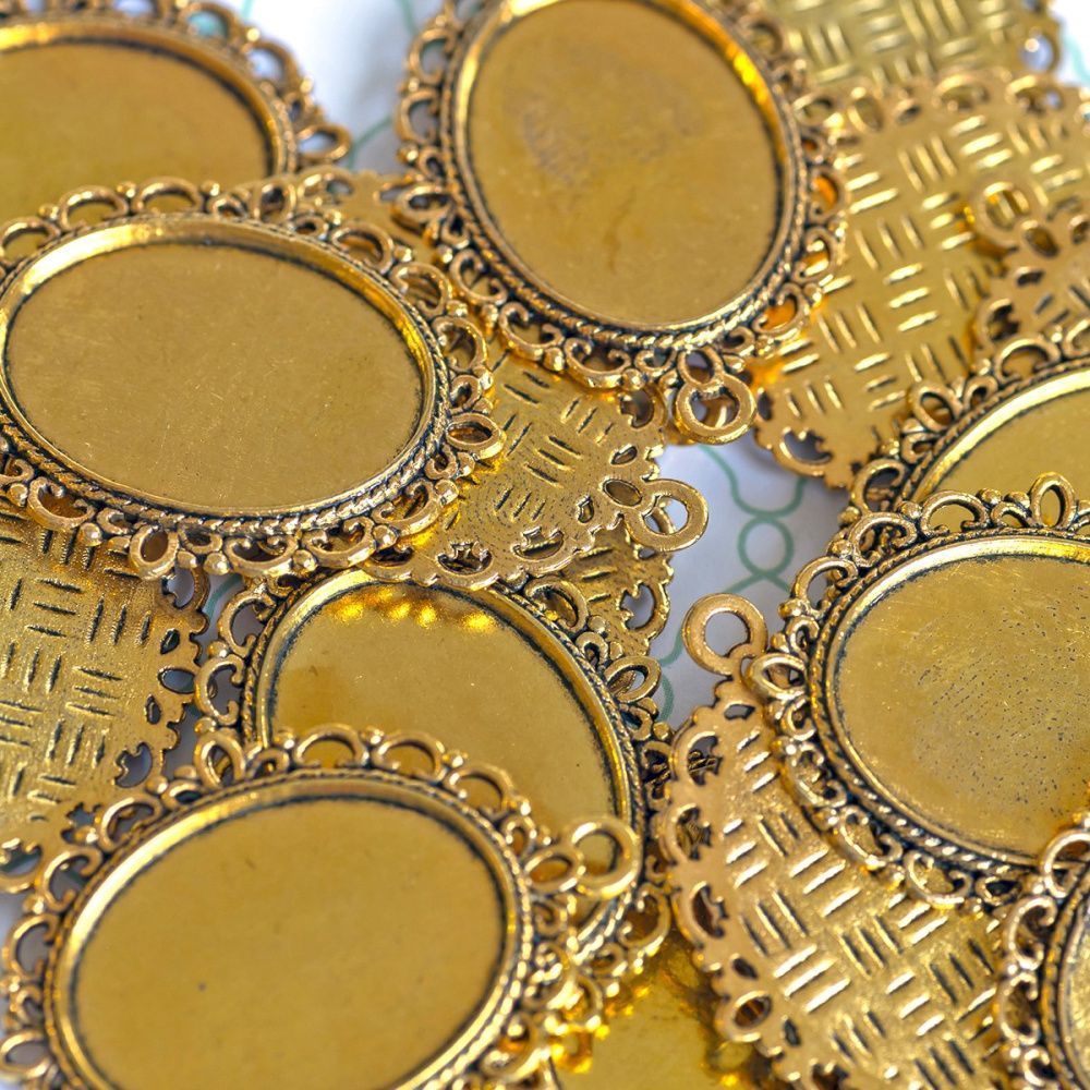 сеттинг овальный "ажур", цвет античное золото, 39х29х2 мм