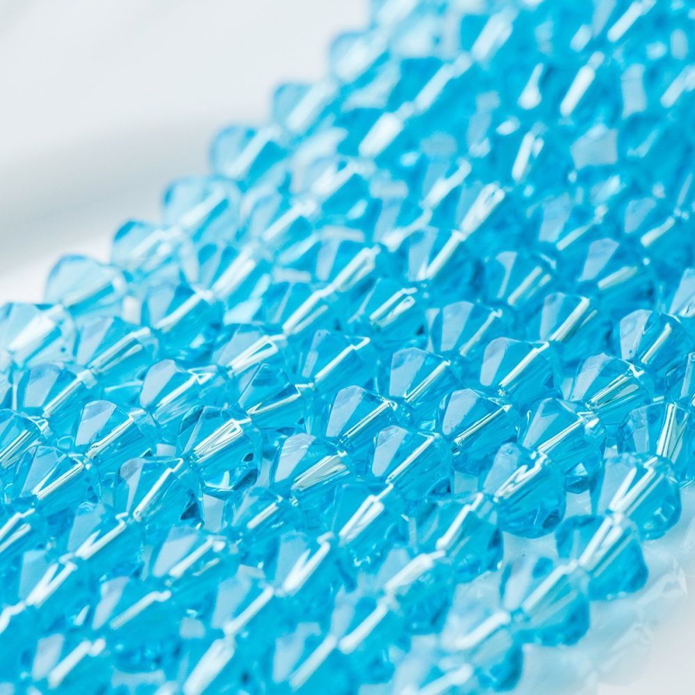 бусина, стекло биконус 6, цвет яркий голубой, 6 мм