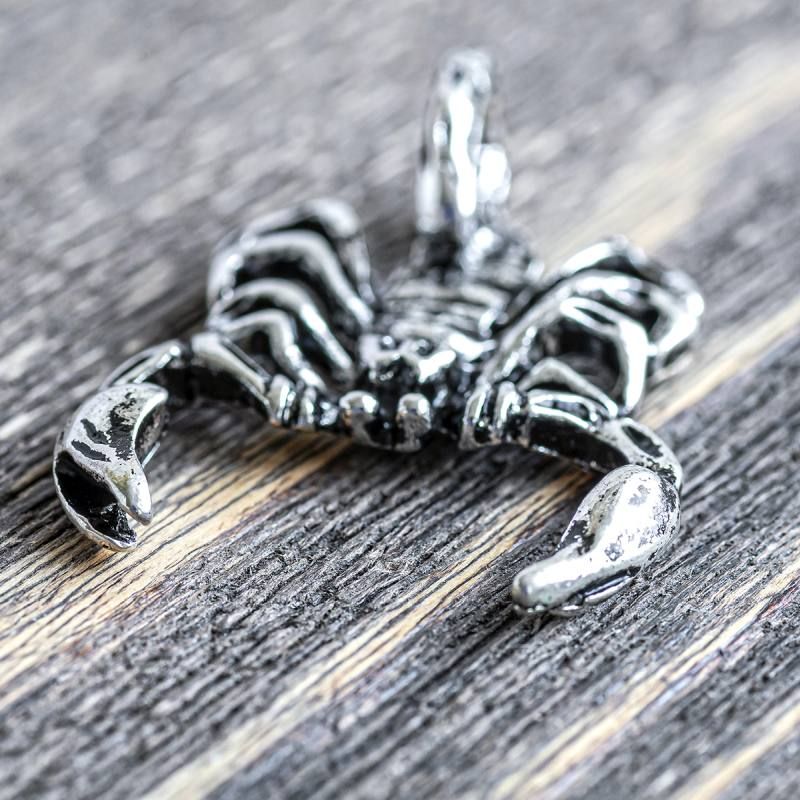 подвеска металлическая "скорпион", цвет античное серебро, 39x28x10 мм