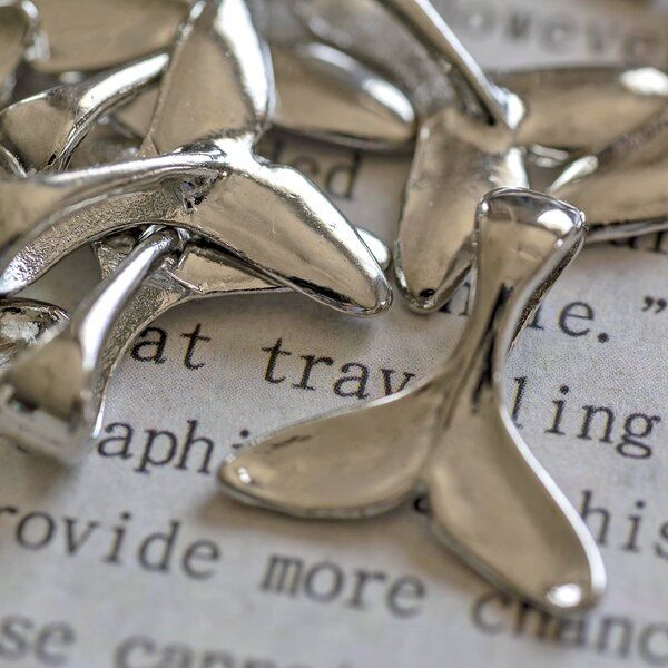 подвеска металлическая "хвост кита", цвет платина, 16x16x5.5 мм