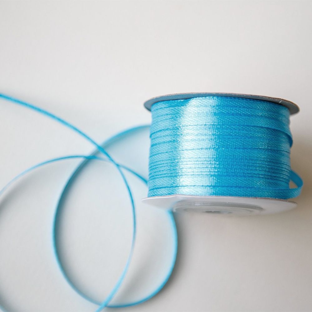 лента, атлас, цвет голубой яркий, ширина 3 мм ленты