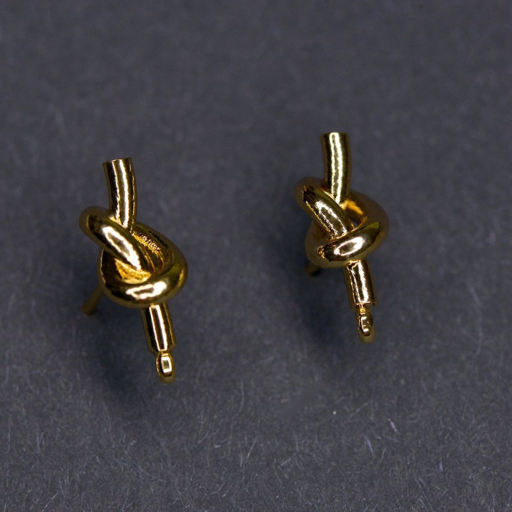 пуссеты "узел", позолоченные, 15x6 мм