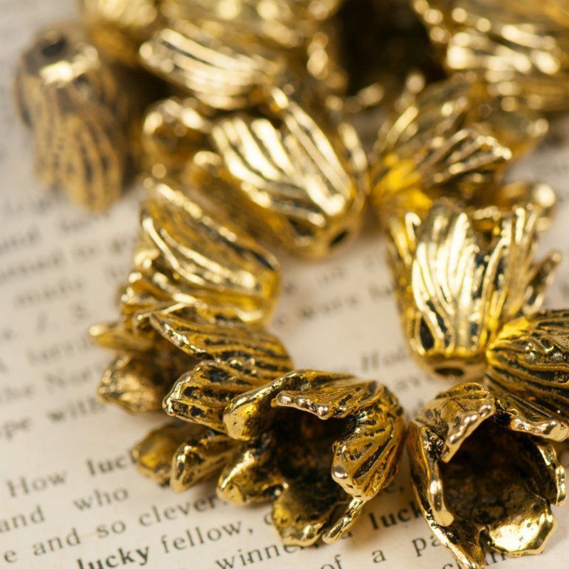 шапочка для бусин "тюльпан", цвет античное золото,  16x18x18 мм