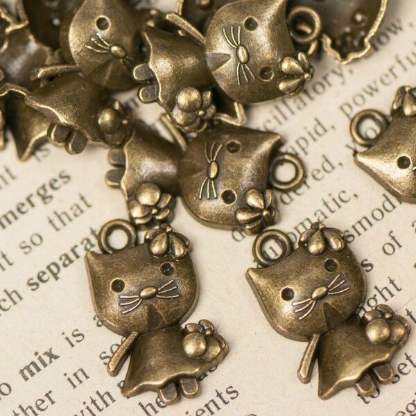 подвеска металлическая "китти", цвет античная бронза, 22x13x3.5 мм