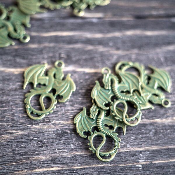 подвеска металлическая "дракон", цвет античная бронза/патина, 35x27x2 мм