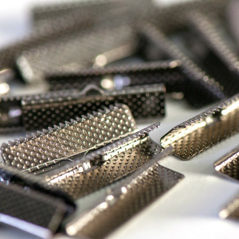 зажим для ленты, цвет черный, 25x8 мм