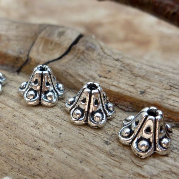 шапочка для бусин "колокольчик", цвет античное серебро, 10 мм