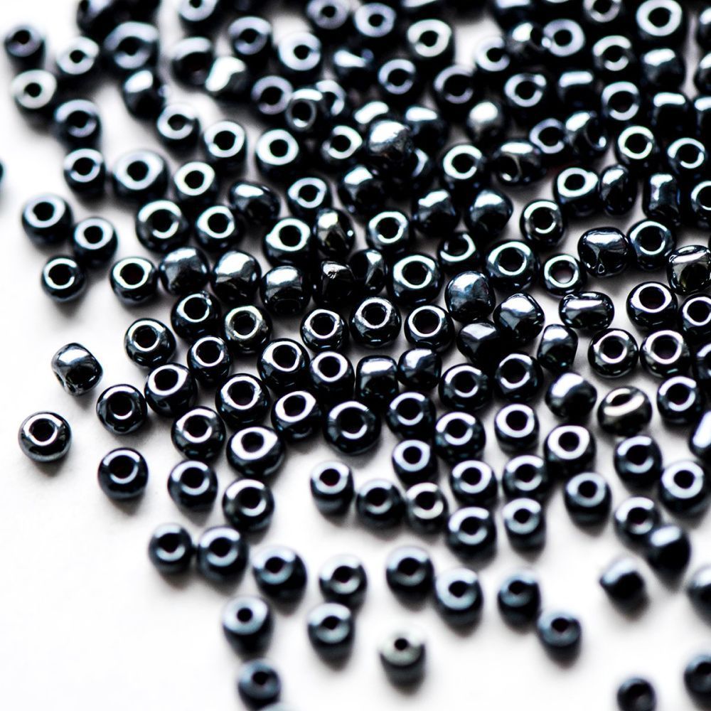 бисер "радуга", цвет черный люстровый, 12/0 (уп 7 г)