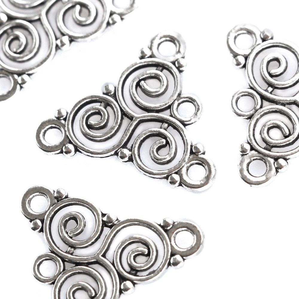 коннектор "трискелион", цвет античное серебро, 18.5x19x1 мм