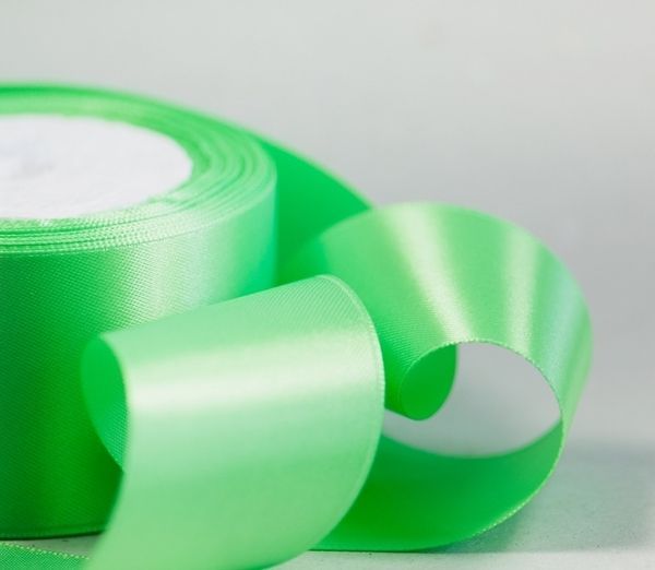 лента, атлас, цвет зеленый, ширина 50 мм ленты