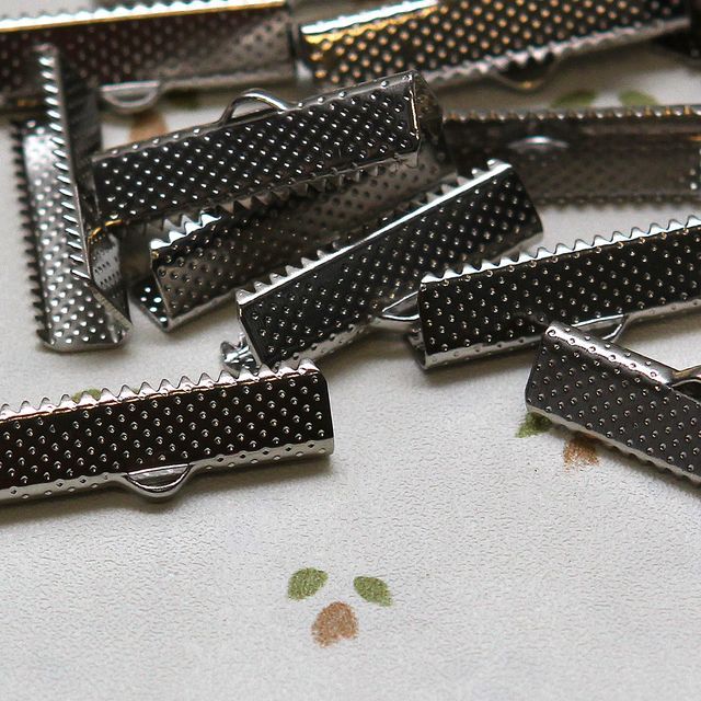 зажим для ленты, цвет платина, 25x8 мм