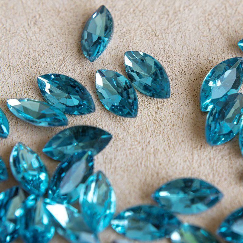 кабошон стекло кристалл, navette, цвет aquamarine, 12х6 мм