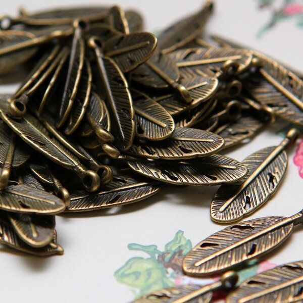 подвеска металлическая "перо", цвет античная бронза, 9х30х2 мм