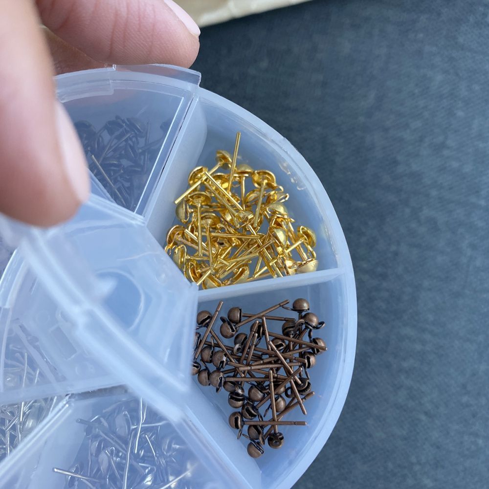 набор пуссеты с застежками в органайзере