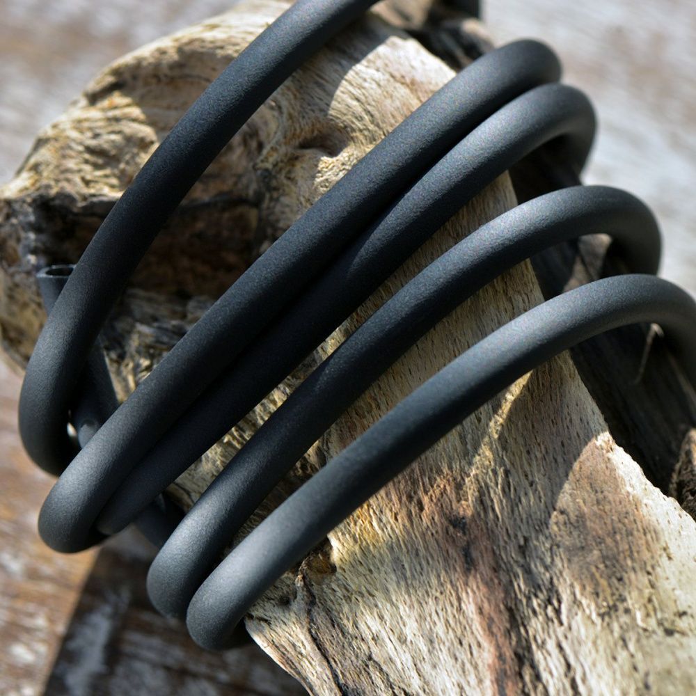 шнур резиновый, с отверстием, цвет черный, диаметр 5 мм