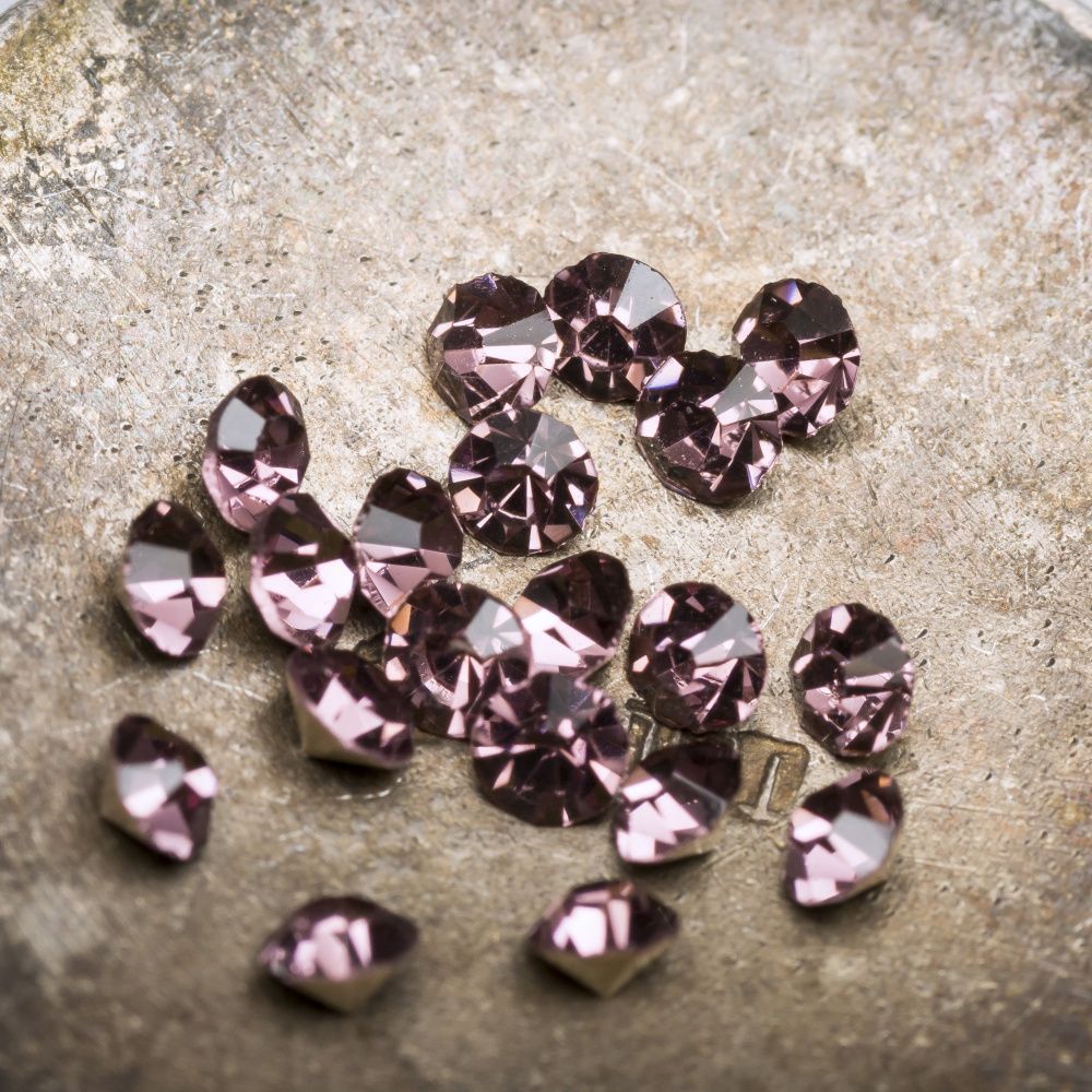 стразы горный хрусталь, цвет аметиста, 2 мм (уп 10 шт)