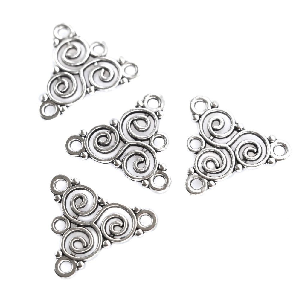 коннектор "трискелион", цвет античное серебро, 18.5x19x1 мм