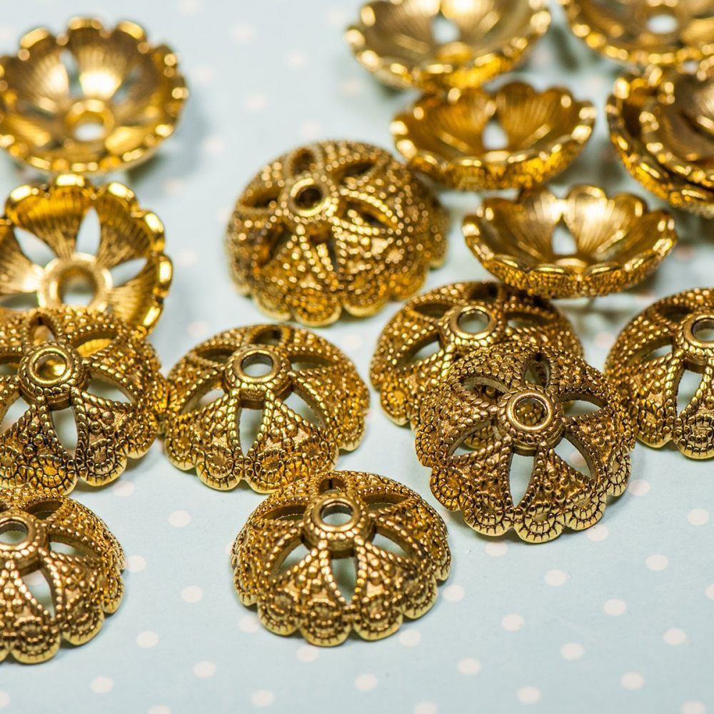 шапочка для бусин "миндаль", цвет античное золото, 20х7 мм