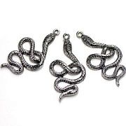 Подвеска металлическая "Гадюка", цвет античное серебро, 49x26x4.5 мм