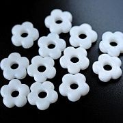 Бусина, Лэмпворк "Цветок", стекло, цвет белый, 15-16x16x3.5-4.5 мм