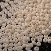 Бисер "Радуга", цвет бледно-персиковый непрозрачный матовый, 6/0 (уп 7 г)