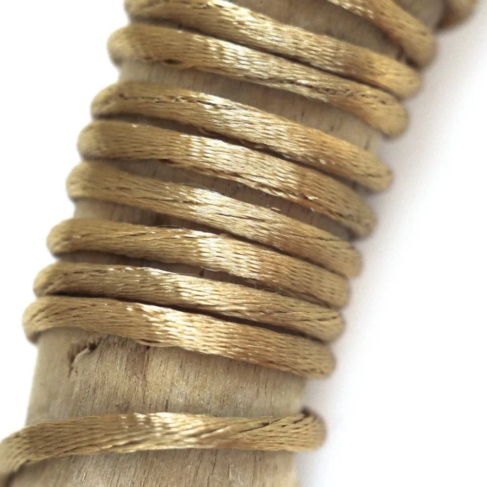 шнур атласный, цвет золотисто-коричневый, 1.5 мм, уп 45 м