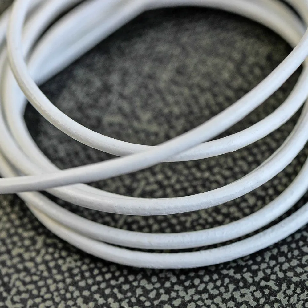 шнур кожаный, цвет белый, диаметр 2 мм
