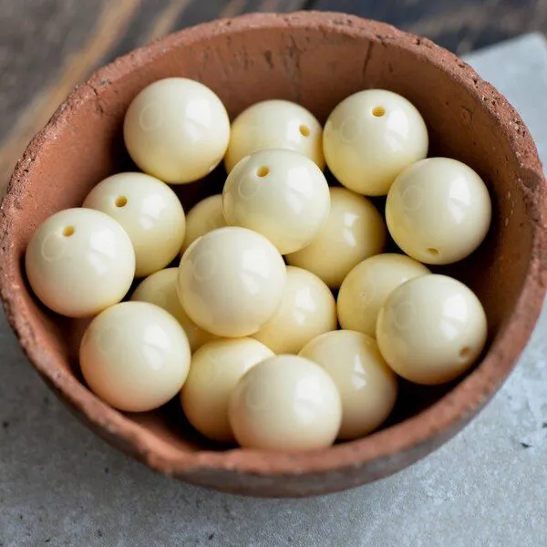 бусина, акрил "пастель", цвет айвори, 20 мм