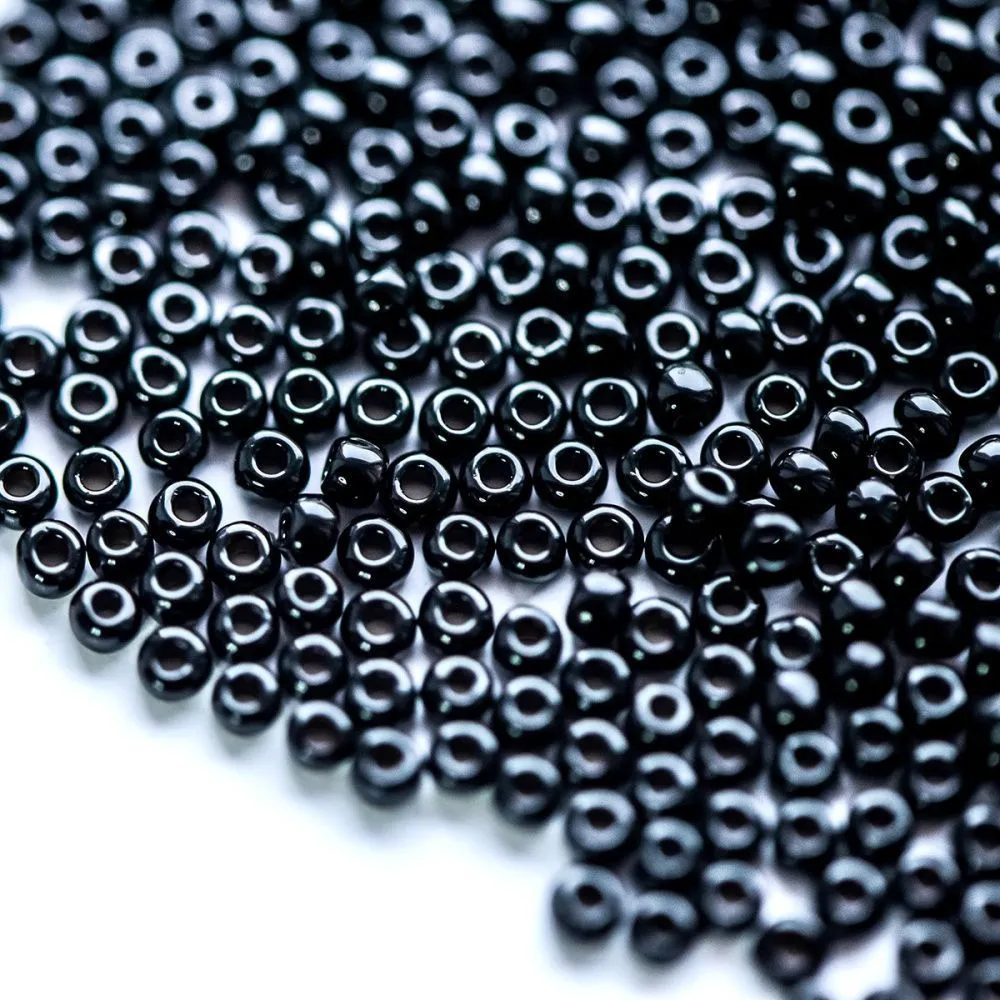 бисер "радуга", цвет черный непрозрачный, 12/0 (уп 7 г)