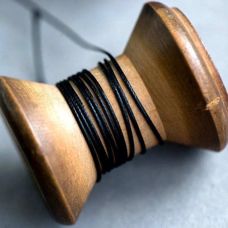 шнур вощеный, цвет черный, 0.5-0.8 мм