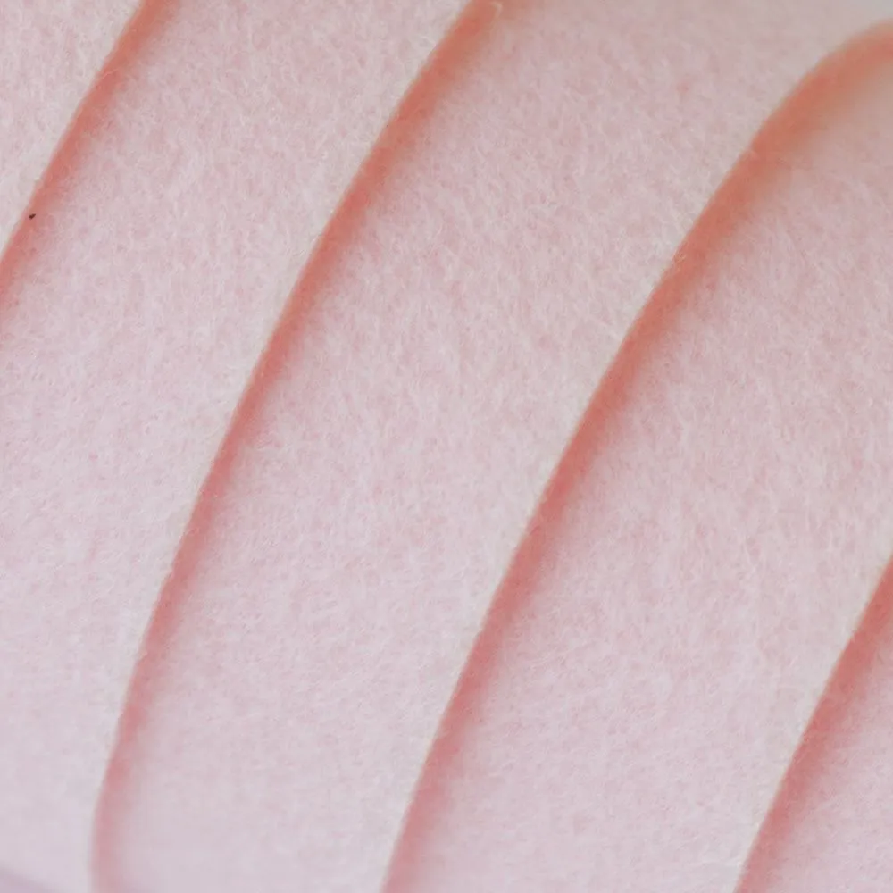 фетр 827 светло-розовый, 1.2 мм, 28х33 см